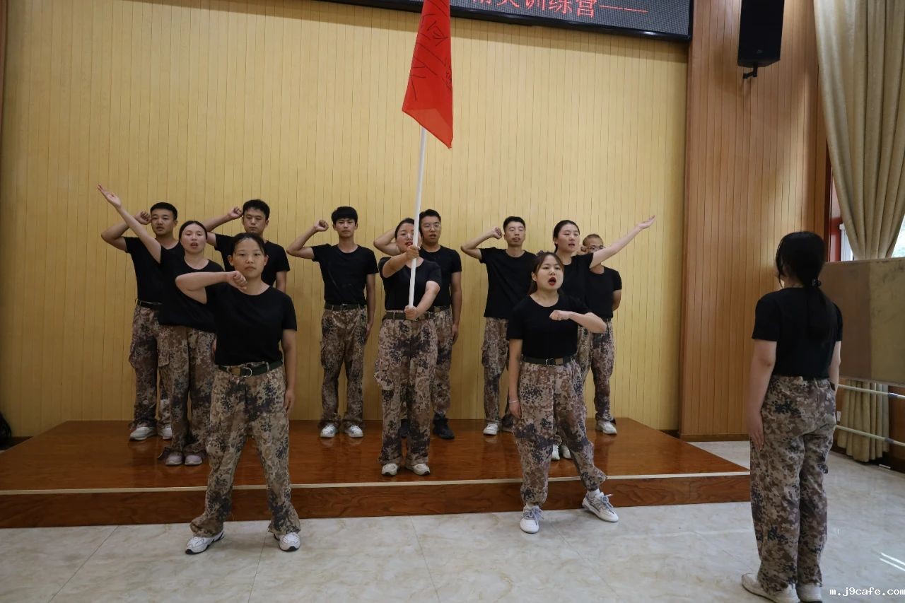 17660de924ee515d1b539d72888dfeff 17660de924ee515d1b539d72888dfeff.jpg